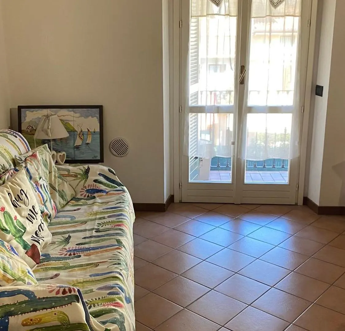 L'Antico Orologio Apartment Toscolano Maderno 0*,  Italy